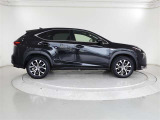 NX 300h Fスポーツ 4WD 