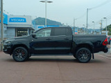 ハイラックス 2.4 Z GRスポーツ ディーゼル 4WD 