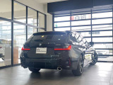 BMWのメカニックによる、100項目の納車前点検エンジン、ミッション、マフラー、電気系統やコンピュータなどを詳細に点検します。交換基準の部品があれば、純正部品を使用し整備した後にお客様にお渡しします。