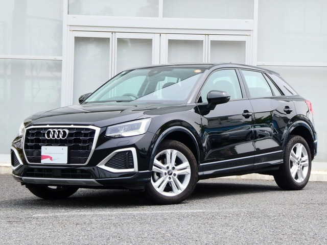 Q2 35 TFSI アドバンスド 