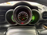 主な装備は、カーナビ、バックモニター、シートベンチレーション、ETC、エンジンスターター、ワンオーナー車、4WD車となっております。