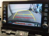 ☆リバース連動のバックカメラです。後方確認しながら車庫入れできます。もちろんカメラばっかりはだめですよ。周囲をしっかり確認してください。