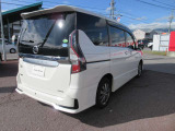 セレナ 2.0 ハイウェイスター V 4WD 