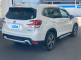 フォレスター 2.0 アドバンス 4WD 