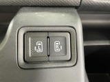 【両側パワースライドドア】小さなお子さまでもボタン一つで乗り降りラクラクです!両手に荷物を抱えている状態でもボタンを押せば自動で開閉するので、お買い物やお出かけの際にはとっても重宝します!
