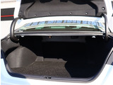 【車屋】として、長く車業界に従事した経験豊富なスタッフが多数在籍しております。