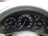CX-60は「もっとたくさんの表示をすることができ」る12.3インチTFTフル液晶タイプ。