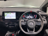 ステアリングスイッチ付きなので運転しやすいです★