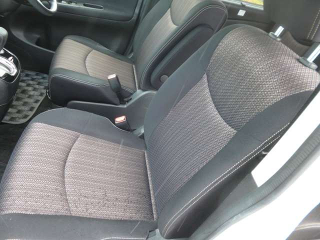 日産 セレナ 2.0 ハイウェイスター Vセレクション+Safety S-HYBRID の