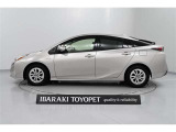 プリウス 1.8 S 