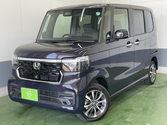 N-BOXカスタム  カスタム 660 4WD