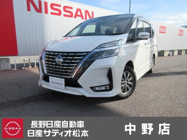 セレナ 2.0 ハイウェイスター V 4WD 