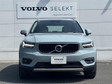 XC40 T4 モメンタム 