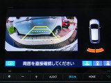 後退時に対象物に近づくとアラート音と表示で知らせてくれるパーキングセンサーも付いております。