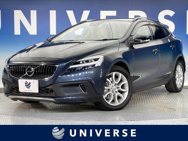 V40クロスカントリー D4 モメンタム ディーゼル 