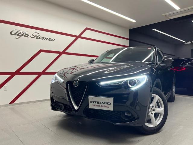 ステルヴィオ 2.2 ターボ ディーゼル Q4 4WD 