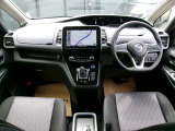 セレナ 1.2 e-POWER ハイウェイスター V 