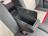 店舗にて現車の確認もいただけますので、お電話で在庫のご確認の上是非ご来店くださいませ!!!//////////