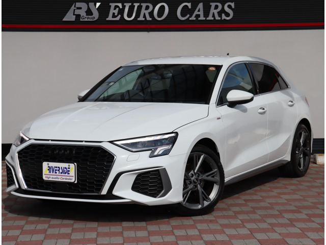 アウディ A3スポーツバック 30 TFSI Sライン