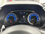 【スピードメーター】メーターがシンプルで見やすく運転しやすいですね!