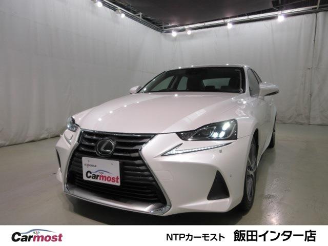 IS 300h バージョンL 4WD 