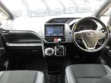 ノア 2.0 Si W×B 8人乗り 禁煙車 トヨタセーフティセンス