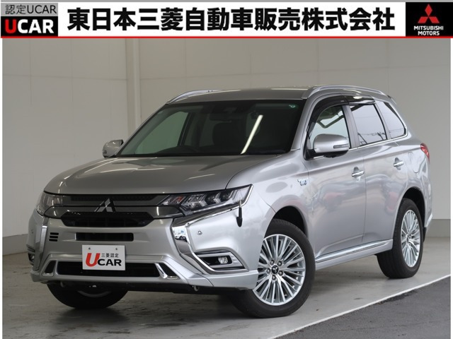 アウトランダーPHEV 2.4 G プラスパッケージ 4WD 