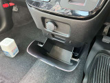 運転席操作部です!わからないスイッチ類や操作部はお気軽にお問い合わせ下さい!