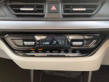 オートエアコン装備☆設定した温度まで風量などを自動で調整してくれて快適車内に☆
