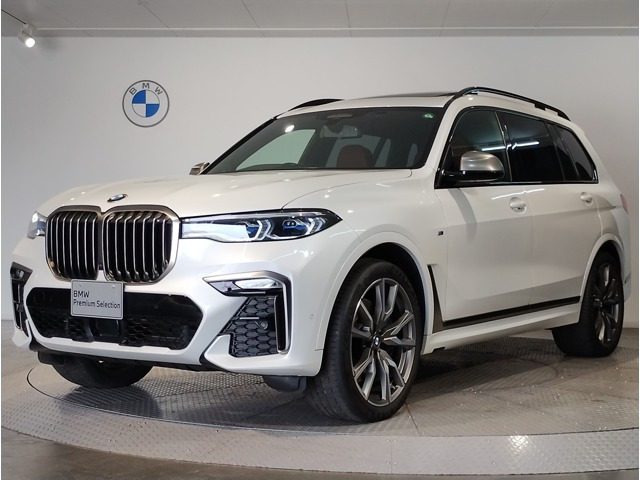 X7  M50i 4WD