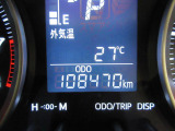 たとえばダイハツのお店にある、たくさんのスマアシ搭載車は、正常に作動する事をしっかり確認します。