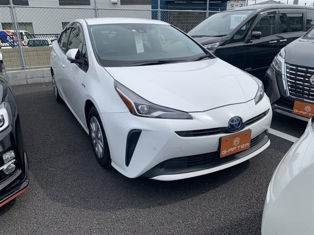 プリウス 1.8 S R2登録セーフティセンスETCスマートキー