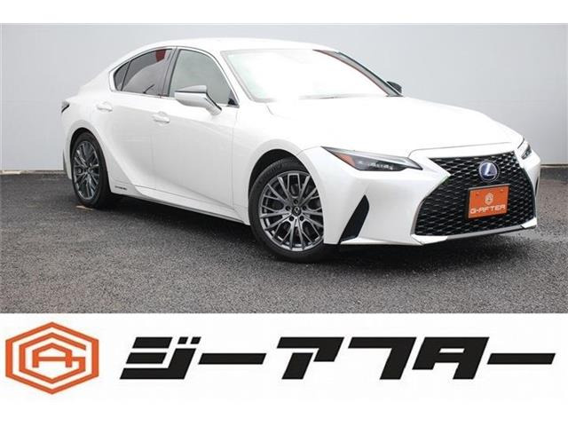 IS 300h 1オーナーR3登録ナビ地デジ三眼LED赤革