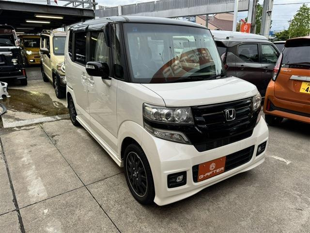N-BOXカスタム G ターボ Lパッケージ 後期型純正8型ナビ後席モニタ両側電動