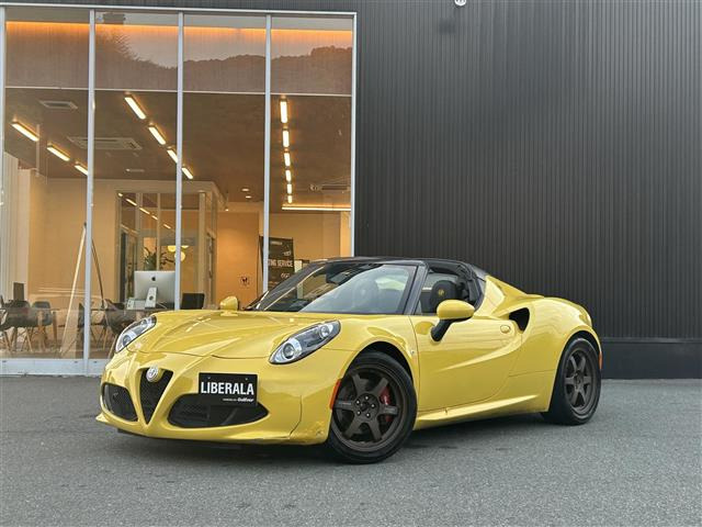 4Cスパイダー 1.7 本革シート 修復歴無し