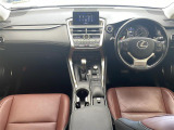 NX 300h バージョンL 本革シート 修復歴無し