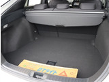 弊社でお車をご購入頂いたお客様は、一部車種を除いて【オイル交換永久無料】となっております。※詳細はスタッフまでお問合せ下さい。