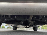 【下回り】目立つ錆や腐食もなくきれいな状態です!もちろん納車前には法定点検を実施致します!//