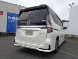 セレナ 1.2 e-POWER ハイウェイスター V 