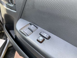 ☆クルマ買ったらエンジンオイル無料のテクノオートリアルです。納車時より走行距離4000キロ又は6ヶ月に一回のペースでご来店していただければ、エンジンオイル交換が無料です!工賃・オイル代金が0円!