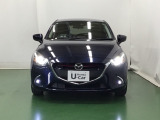 LEDヘッドライトを装備しています。LEDヘッドライトはとても明るく、雨の日や夜間走行も安全・安心です。オートライトコントロール付きで周囲の明るさに応じて自動で点灯・消灯します