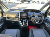セレナ 2.0 ハイウェイスター Vセレクション 4WD 