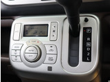 『1台』のお車に対して、こだわって仕入れを行っております。オプション装備装着車となります!