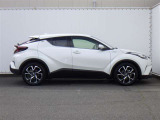 万が一の場合も、全国のトヨタテクノショップで保証修理が受けられる、オールトヨタのU-Car保証です。