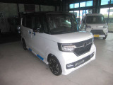 N-BOXカスタム G L ターボ ホンダセンシング 4WD 