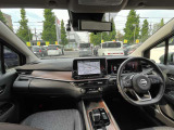 コンパクトカーですので運転もしやすくなっております♪