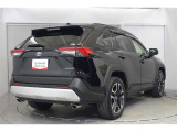 RAV4 2.0 アドベンチャー 4WD 