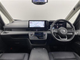セレナ 1.4 e-POWER ルキシオン 本革シート ワンオーナー