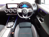 GLAクラス GLA200d 4マチック AMGライン 4WD 