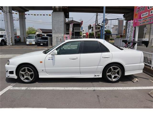 日産 スカイライン 2.5 25GT ターボ 5MT ターボ サンルーフ の中古車